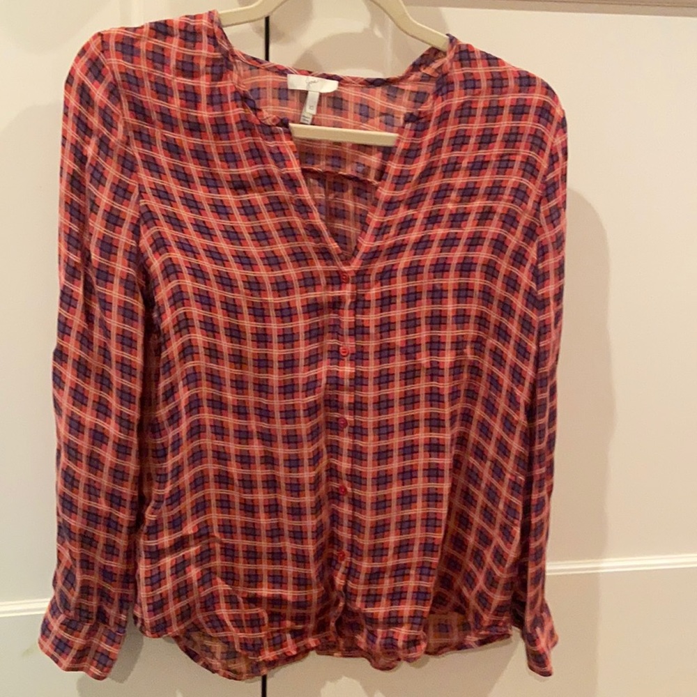 Stunning 100 % silk Joie blouse
